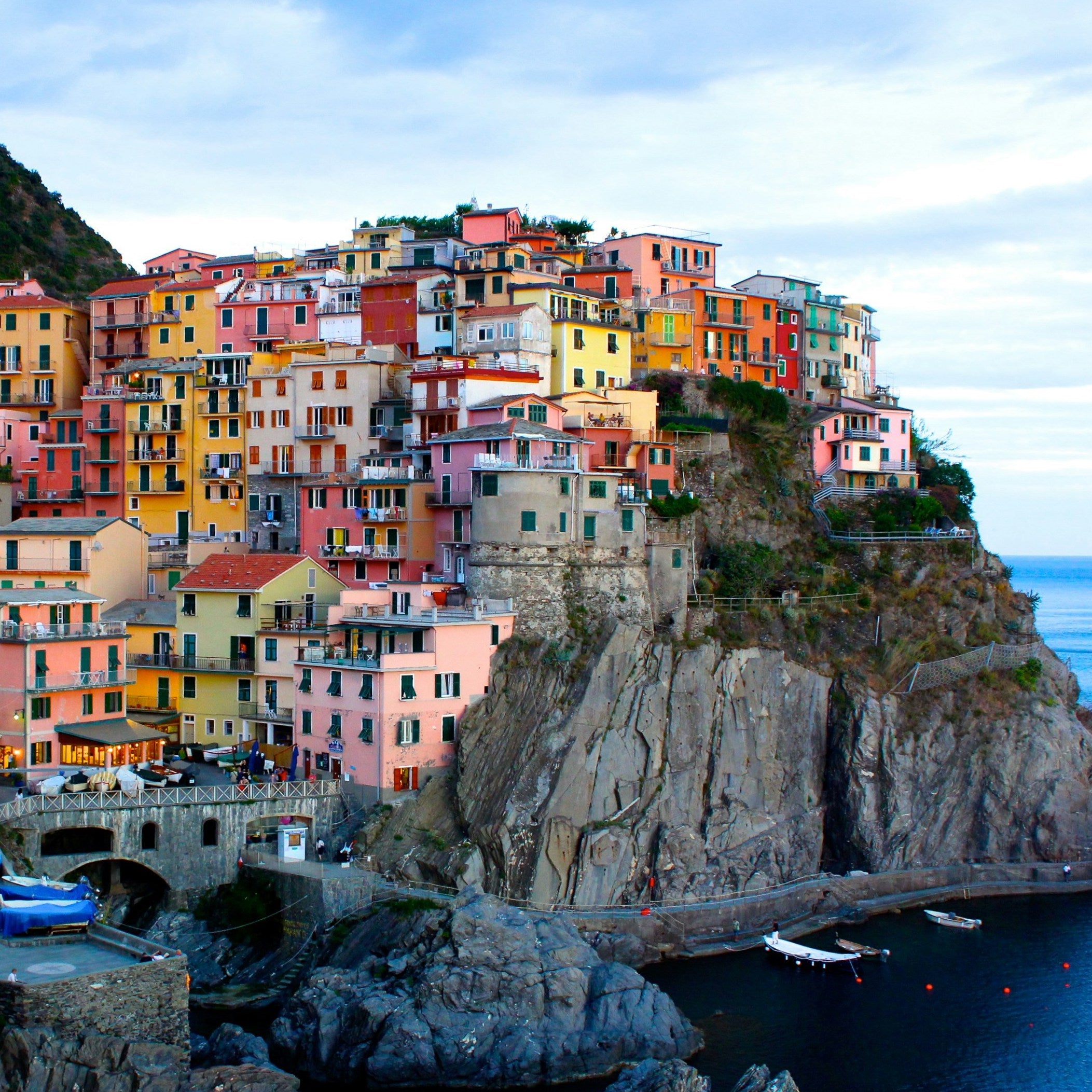 Spring dog walks: Exploring the best spring time walking routes in Europe with designer collars and leashes for your dog